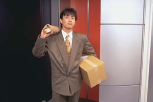 ピアノ椅子を音手箱で購入しよう