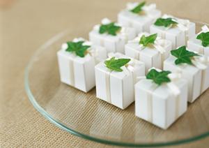 株式会社山億の通販サイトで引き菓子購入